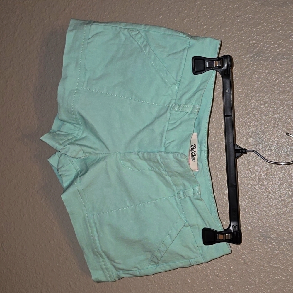 AquaMarine color BeBop size 7 Shorts. Adorable for Summer!